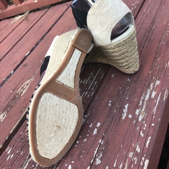 Adrienne Vittadini Animal  Print Women’s Summer Wedges Sandals - Picture 3 of 8